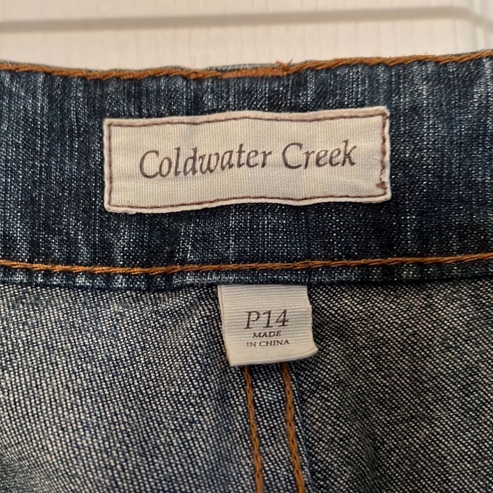 Coldwater Creek 14P, slight boot cut jeans - Picture 3 of 4